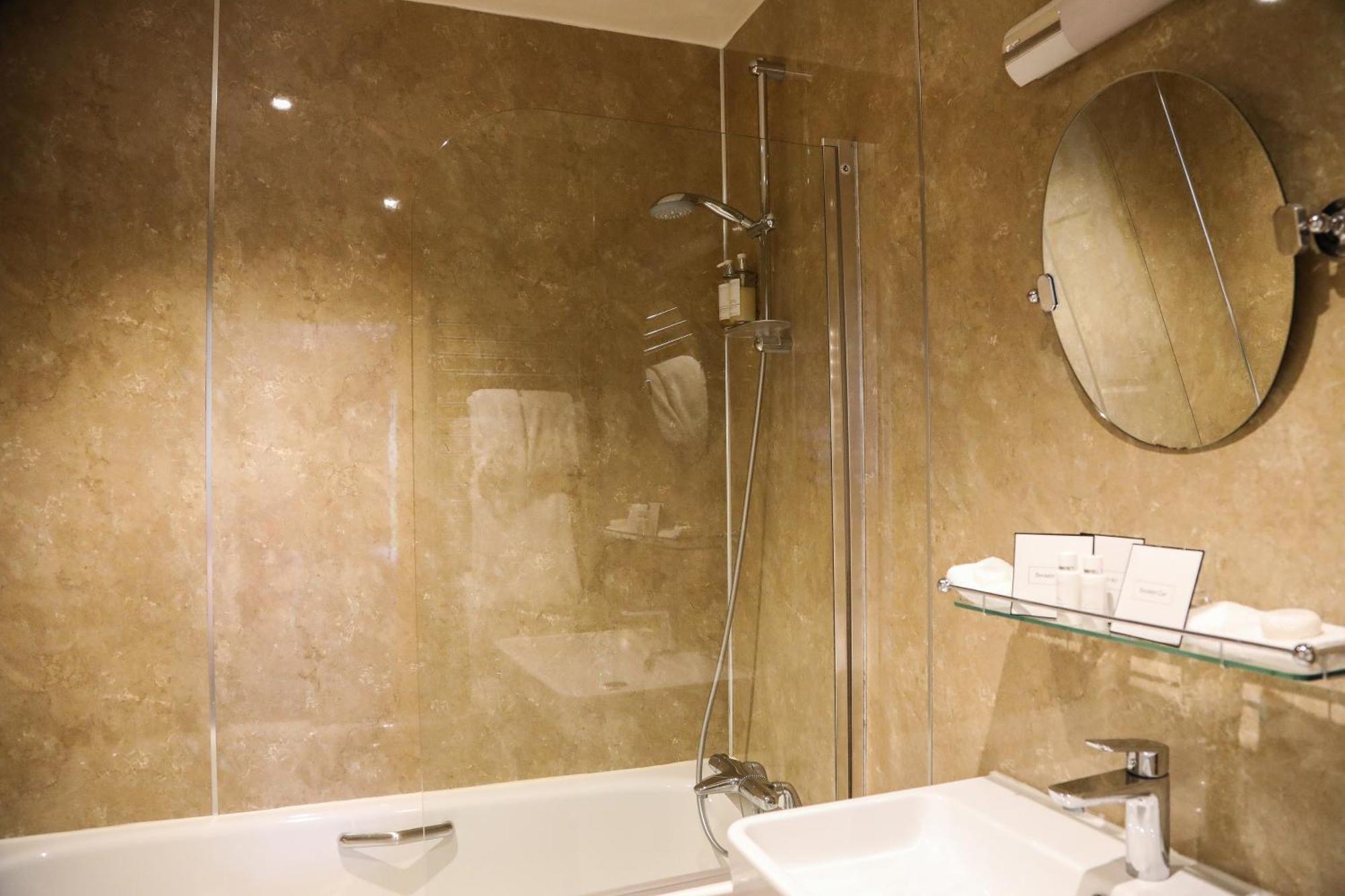 The Eastbury & Spa Sherborne  Buitenkant foto